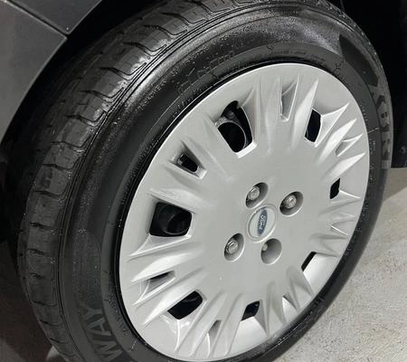 imagem-https://www.socarrao.com.br/sc-vehicle-images-prod/4037264/1790104942844-8045395_11_B_0f95292c1b.jpeg
