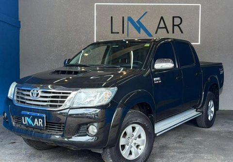 Toyota Hilux 2013 Preto — foto 1 de 3