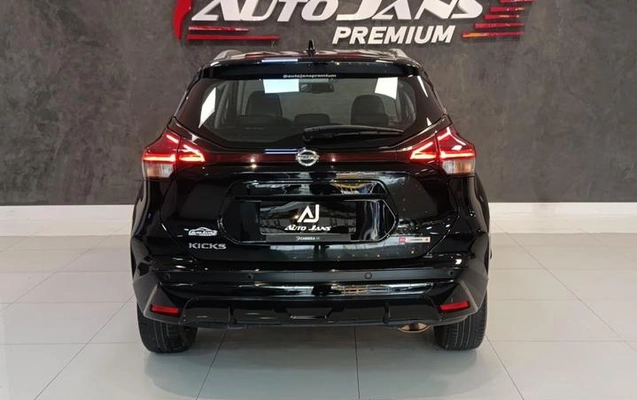 imagem-https://www.socarrao.com.br/sc-vehicle-images-prod/4037303/1790105086539-8360965_15_B_1c8a4a0358.jpeg