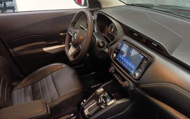 imagem-https://www.socarrao.com.br/sc-vehicle-images-prod/4037303/1790105086542-8360965_20_B_eb58b246fc.jpeg