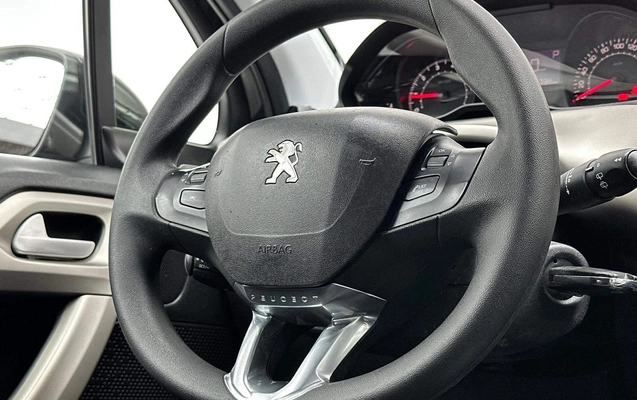 imagem-https://www.socarrao.com.br/sc-vehicle-images-prod/4037305/1790105069304-2850ed71525c48a48d1c57ca862738cd_1790104958637.jpg