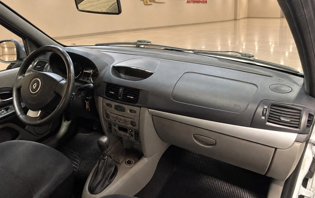 imagem-https://www.socarrao.com.br/sc-vehicle-images-prod/4037337/1790105150511-KOvKGgf8eWG4GrCXiDC0ydHdmHoOum47.jpg