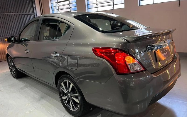 imagem-https://www.socarrao.com.br/sc-vehicle-images-prod/4037372/1790105241109-8199184_3_B_f996bda83a.jpeg