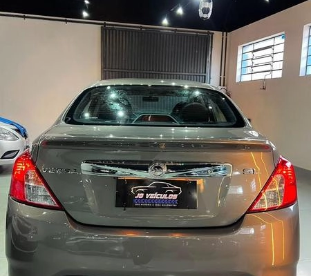 imagem-https://www.socarrao.com.br/sc-vehicle-images-prod/4037372/1790105241124-8199184_12_B_7cda081021.jpeg