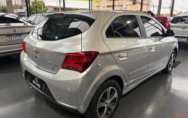 imagem-https://www.socarrao.com.br/sc-vehicle-images-prod/4037435/1790109880983-8498660_0_B_5e84ce6547.jpeg