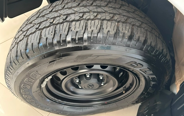 imagem-https://www.socarrao.com.br/sc-vehicle-images-prod/4037440/1790105479269-sJ0mxXH1aAejg9IBqU0LYm4AyzStzmsz.jpg