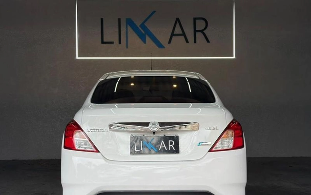imagem-https://www.socarrao.com.br/sc-vehicle-images-prod/4037554/1790105693233-8494282_1_B_6976aee0c3.jpeg