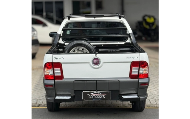 imagem-https://www.socarrao.com.br/sc-vehicle-images-prod/4037824/1790106275428-1_044417.jpg