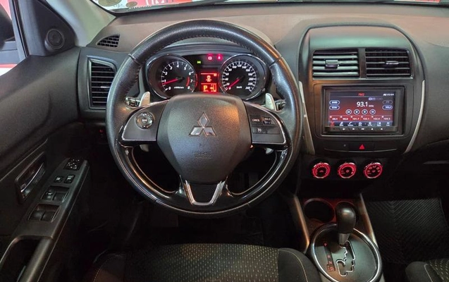 imagem-https://www.socarrao.com.br/sc-vehicle-images-prod/4037847/1791487275339-8448968_6_B_98d7c4bfcc.jpeg