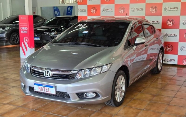 imagem-https://www.socarrao.com.br/sc-vehicle-images-prod/4037856/1791315358513-8490226_1_B_938eaf0617.jpeg