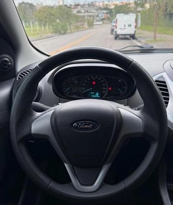 imagem-https://www.socarrao.com.br/sc-vehicle-images-prod/4037868/1790106343802-8487297_11_B_739cd1db43.jpeg