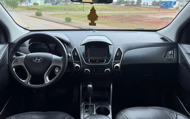 imagem-https://www.socarrao.com.br/sc-vehicle-images-prod/4037881/1790106352089-8497159_11_B_6452261824.jpeg