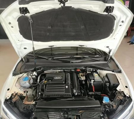 imagem-https://www.socarrao.com.br/sc-vehicle-images-prod/4037927/1790793084788-8326492_5_B_281e4b4bfe.jpeg