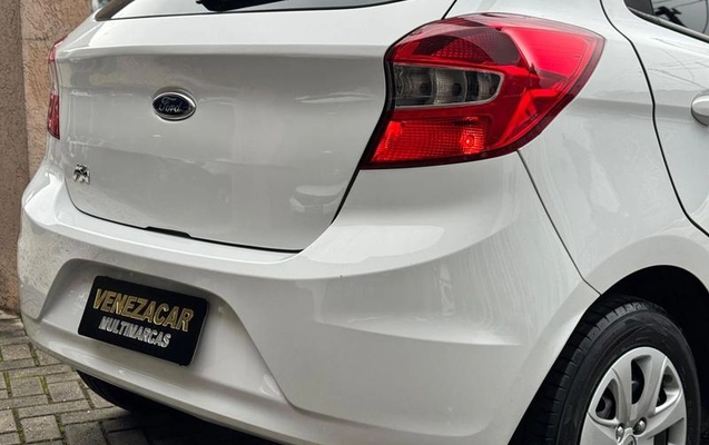 imagem-https://www.socarrao.com.br/sc-vehicle-images-prod/4038048/1790108301639-8502630_14_B_d555073e34.jpeg