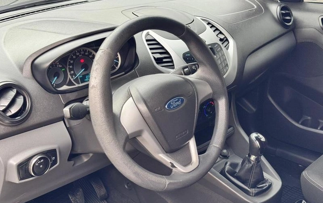 imagem-https://www.socarrao.com.br/sc-vehicle-images-prod/4038048/1790108301646-8502630_11_B_aff598ecab.jpeg