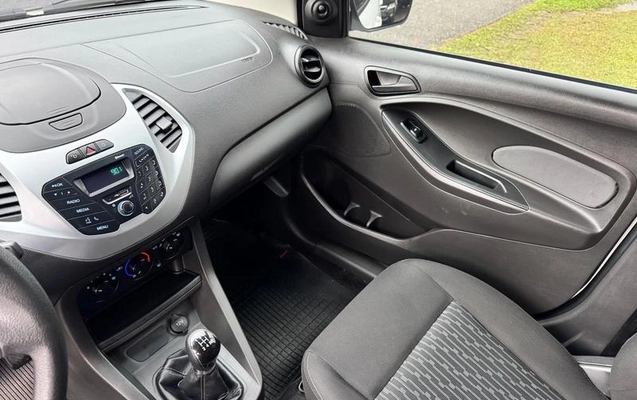 imagem-https://www.socarrao.com.br/sc-vehicle-images-prod/4038048/1790108301654-8502630_6_B_399db88fae.jpeg