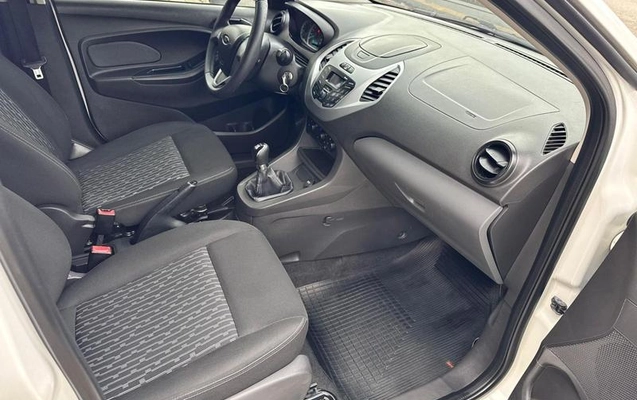 imagem-https://www.socarrao.com.br/sc-vehicle-images-prod/4038048/1790108301661-8502630_1_B_62b73e63dc.jpeg