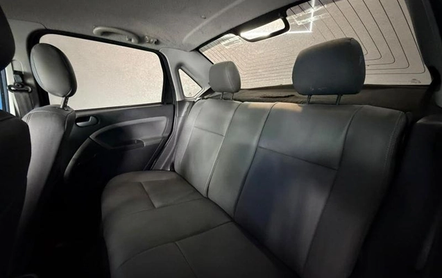 imagem-https://www.socarrao.com.br/sc-vehicle-images-prod/4038103/1790106710957-8392415_0_B_94082a1fca.jpeg