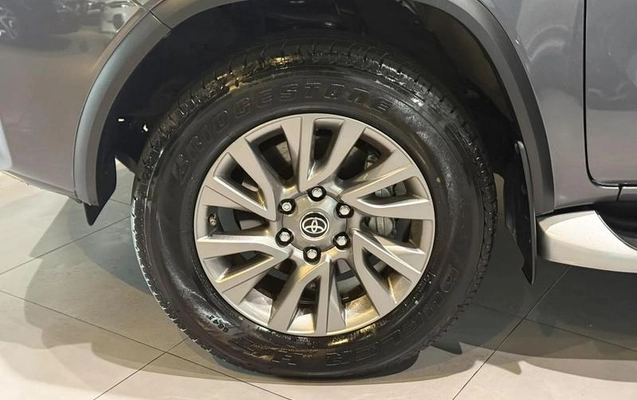imagem-https://www.socarrao.com.br/sc-vehicle-images-prod/4038104/1790106725488-8501784_15_B_cdcce45ff3.jpeg