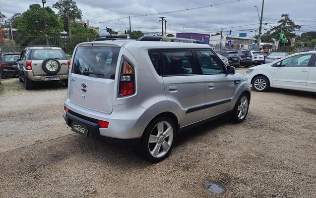 imagem-https://www.socarrao.com.br/sc-vehicle-images-prod/4038149/1791294355720-8502053_8_B_ca61a6b416.jpeg
