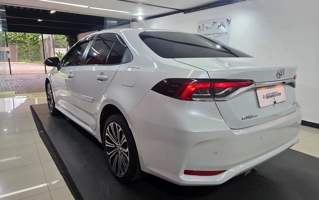 imagem-https://www.socarrao.com.br/sc-vehicle-images-prod/4038217/1790106884333-8502706_7_B_b593c1fdf3.jpeg
