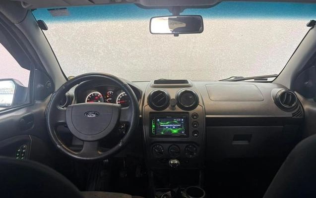 imagem-https://www.socarrao.com.br/sc-vehicle-images-prod/4038242/1790107058500-8456362_6_B_cbe856d8ef.jpeg