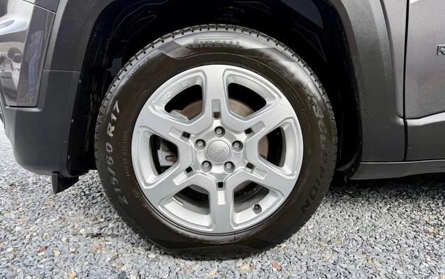 imagem-https://www.socarrao.com.br/sc-vehicle-images-prod/4038263/1790107100664-8336653_17_B_05660a1e02.jpeg