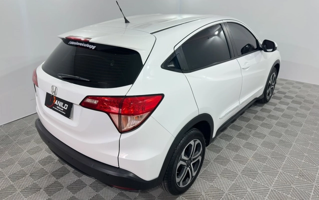 imagem-https://www.socarrao.com.br/sc-vehicle-images-prod/4038339/1790107210967-9_125406.jpg