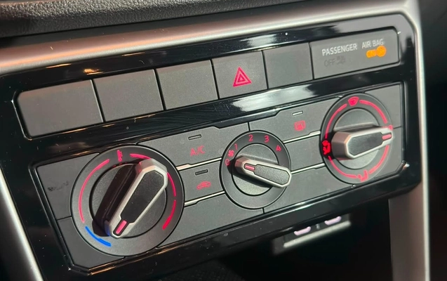 imagem-https://www.socarrao.com.br/sc-vehicle-images-prod/4038355/1790107218145-12.jpg