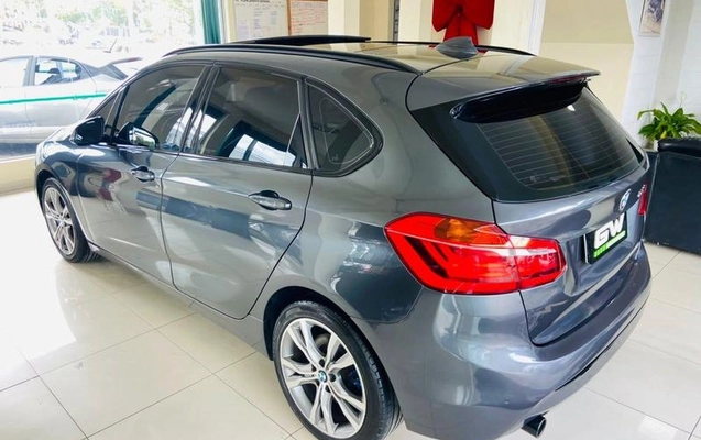 imagem-https://www.socarrao.com.br/sc-vehicle-images-prod/4038439/1792430904122-8502719_15_B_548191e066.jpeg
