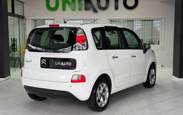 imagem-https://www.socarrao.com.br/sc-vehicle-images-prod/4038453/1790107336063-003_cb06dd7279f70bafae154763a1b8bf9c.jpg
