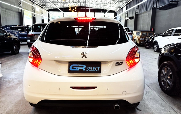 imagem-https://www.socarrao.com.br/sc-vehicle-images-prod/4038535/1790107419714-003_3a0f993f08551dc779c7f9d76add414b.jpg