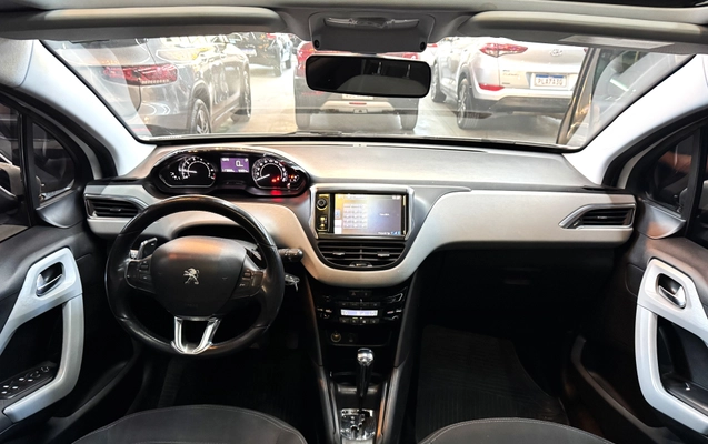imagem-https://www.socarrao.com.br/sc-vehicle-images-prod/4038535/1790107419718-003_85a4bc6701321efa496ac39f4312bb7b.jpg