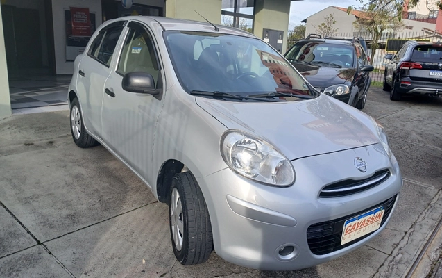 imagem-https://www.socarrao.com.br/sc-vehicle-images-prod/4038536/1790107424759-MTc5MDEwNzA5ODk0MzczMDU5NDY2MjMwMjkwMDg4NDguanBn.jpg