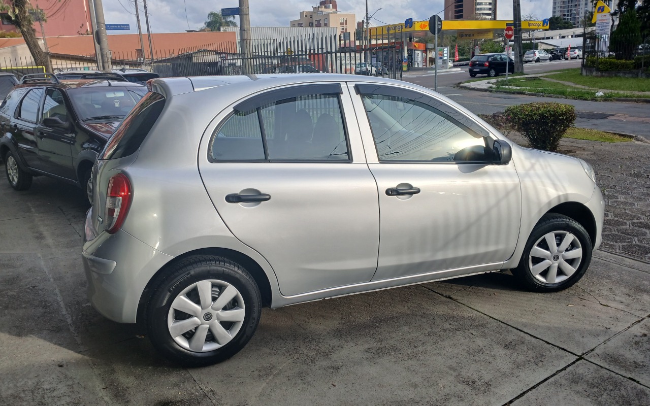 imagem-https://www.socarrao.com.br/sc-vehicle-images-prod/4038536/1790107424915-MTc5MDEwNzExMjA0NDE1MjU4ODg0MDk1NzIwNTA0OC5qcGc.jpg