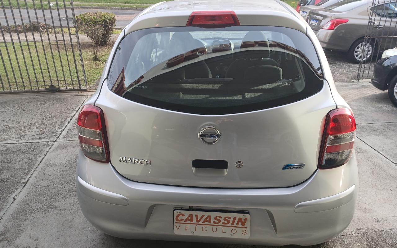imagem-https://www.socarrao.com.br/sc-vehicle-images-prod/4038536/1790107425022-MTc5MDEwNzEyMzc0MTExNzUwODU2NTQ2NzI5ODk2MDAuanBn.jpg