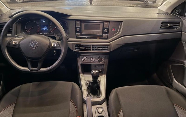 imagem-https://www.socarrao.com.br/sc-vehicle-images-prod/4038603/1790107577861-8115180_6_B_57257d798a.jpeg