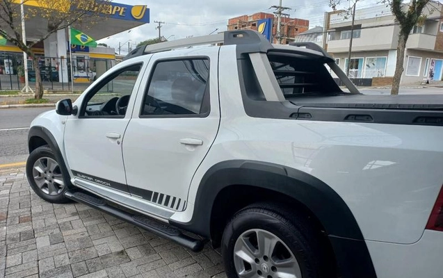 imagem-https://www.socarrao.com.br/sc-vehicle-images-prod/4038627/1790111016141-8502825_0_B_982e24f756.jpeg