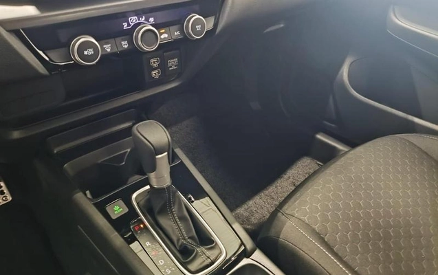 imagem-https://www.socarrao.com.br/sc-vehicle-images-prod/4038760/1790197914958-8502871_13_B_568bcadb2a.jpeg
