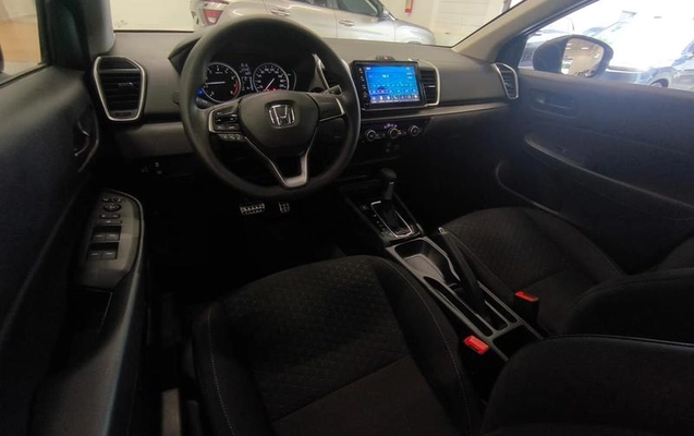 imagem-https://www.socarrao.com.br/sc-vehicle-images-prod/4038760/1790197914960-8502871_7_B_95fe30f97c.jpeg
