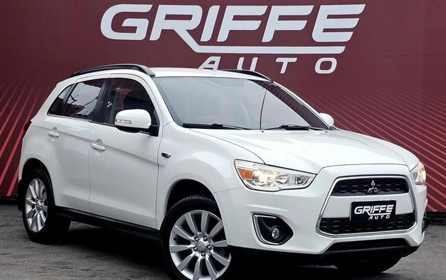 imagem-https://www.socarrao.com.br/sc-vehicle-images-prod/4038792/1790108155612-8430041_2_B_4d93fda738.jpeg