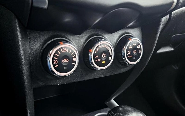 imagem-https://www.socarrao.com.br/sc-vehicle-images-prod/4038792/1790108155624-8430041_8_B_c7d1256e9d.jpeg