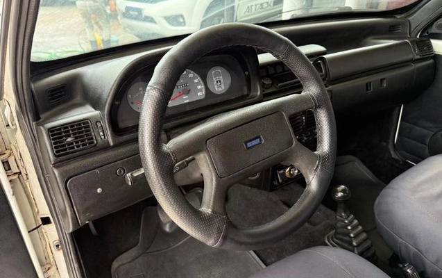 imagem-https://www.socarrao.com.br/sc-vehicle-images-prod/4038804/1790278019283-8502884_6_B_8203f5d895.jpeg