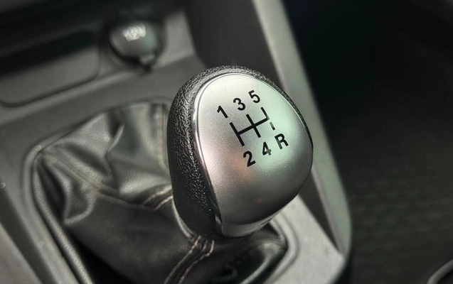 imagem-https://www.socarrao.com.br/sc-vehicle-images-prod/4038815/1790108229893-8467391_13_B_fe74df763c.jpeg