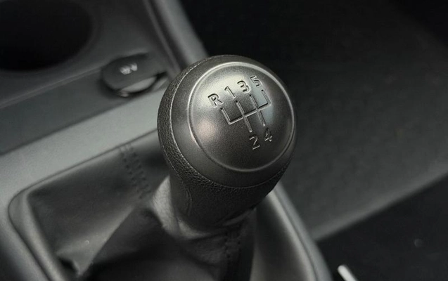 imagem-https://www.socarrao.com.br/sc-vehicle-images-prod/4038840/1790108282887-8492328_13_B_b920f7d935.jpeg