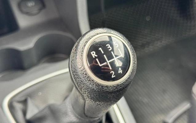 imagem-https://www.socarrao.com.br/sc-vehicle-images-prod/4038847/1790108310655-8475797_15_B_ccfa278e72.jpeg