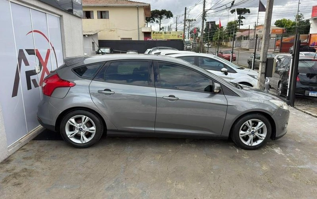 imagem-https://www.socarrao.com.br/sc-vehicle-images-prod/4038878/1790108965363-8502727_9_B_e5091be010.jpeg
