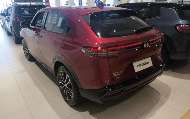 imagem-https://www.socarrao.com.br/sc-vehicle-images-prod/4038910/1790198089628-8502932_5_B_b492caeec1.jpeg