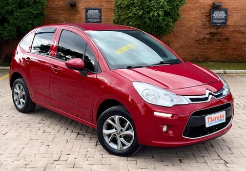 Citroën C3 2017 Vermelho — foto 1 de 3