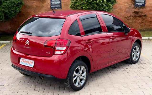 imagem-https://www.socarrao.com.br/sc-vehicle-images-prod/4038912/1791299933726-8437310_11_B_b4c0a92a9f.jpeg